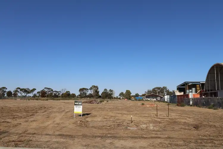 43 Tate Drive, Kerang VIC 3579