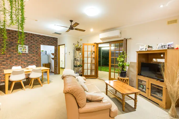 Second view of Homely house listing, 33 TEAL DRIVE, Mildura VIC 3500