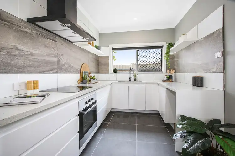 Second view of Homely block of units listing, 2,3 & 4/425 Urana Rd, Lavington NSW 2641