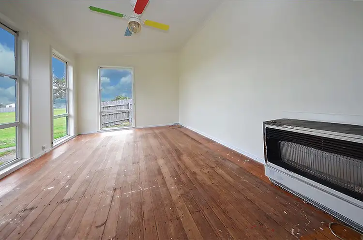 Fifth view of Homely house listing, 5 Mulga Court, Portland VIC 3305