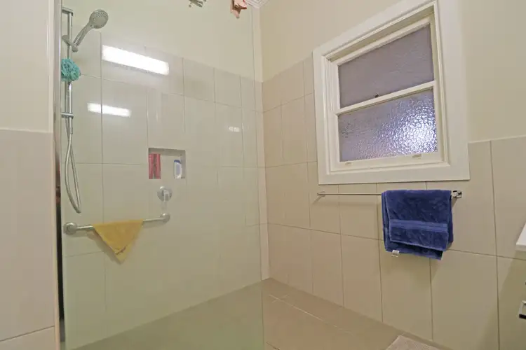 Seventh view of Homely house listing, 19 Muir Avenue, Kerang VIC 3579