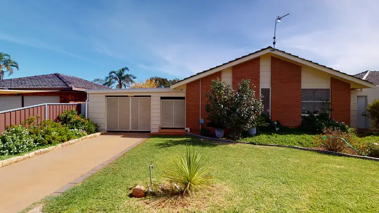 49 Oxley Circle, Dubbo NSW 2830