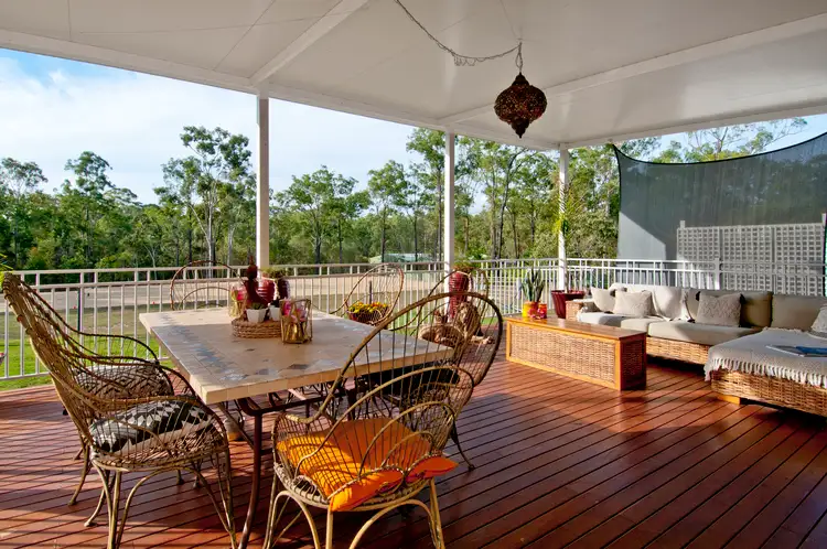 207 Amber Crescent, Jimboomba QLD 4280