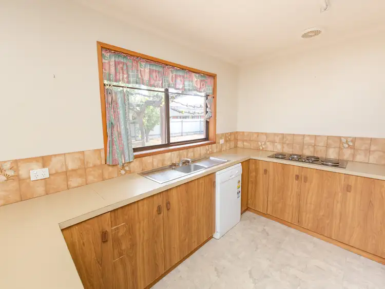 Second view of Homely house listing, 2 Ibis Place, Mildura VIC 3500