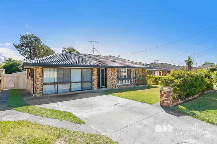 33 Pinewood Street, Redcliffe QLD 4020
