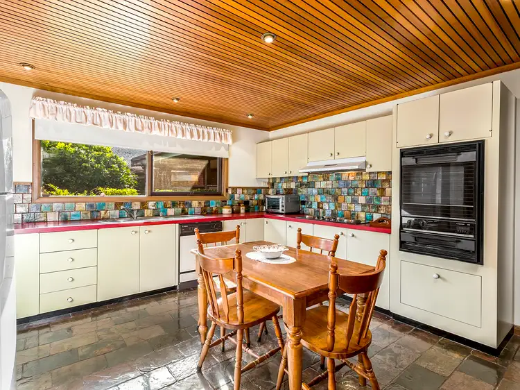 Fourth view of Homely house listing, 28 Caroline Court, Rosebud VIC 3939