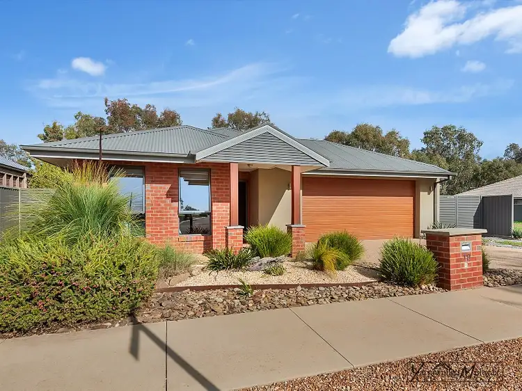 19 Phillip Hyland Drive, Yarrawonga VIC 3730