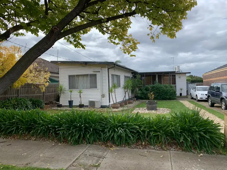 Second view of Homely house listing, 32 Bayview Road, Glenroy VIC 3046