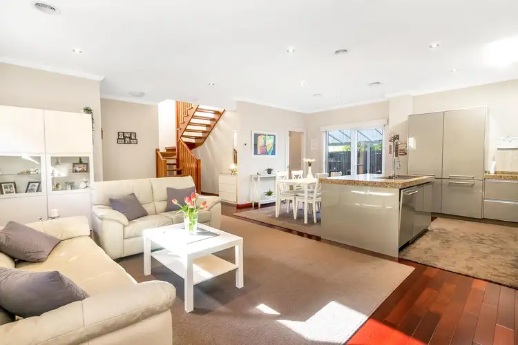 6/3A Labilliere Street, Maddingley VIC 3340