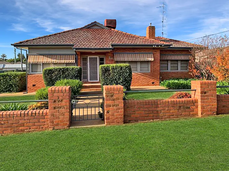 Main view of Homely house listing, 1/6 Maple Street, Leeton NSW 2705