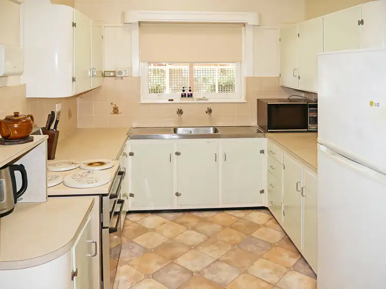 Third view of Homely house listing, 1/6 Maple Street, Leeton NSW 2705