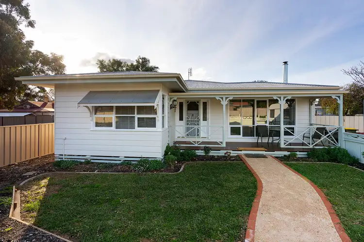 1 Dinny's Lane, Campbells Creek VIC 3451