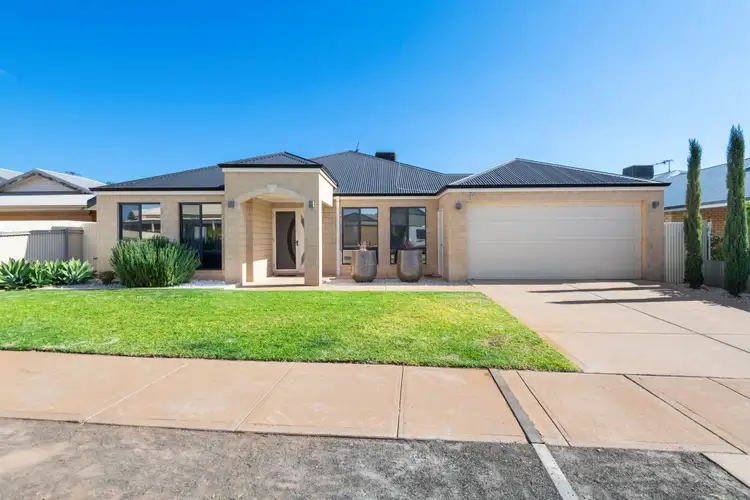 34 Nganka Way, Hannans WA 6430