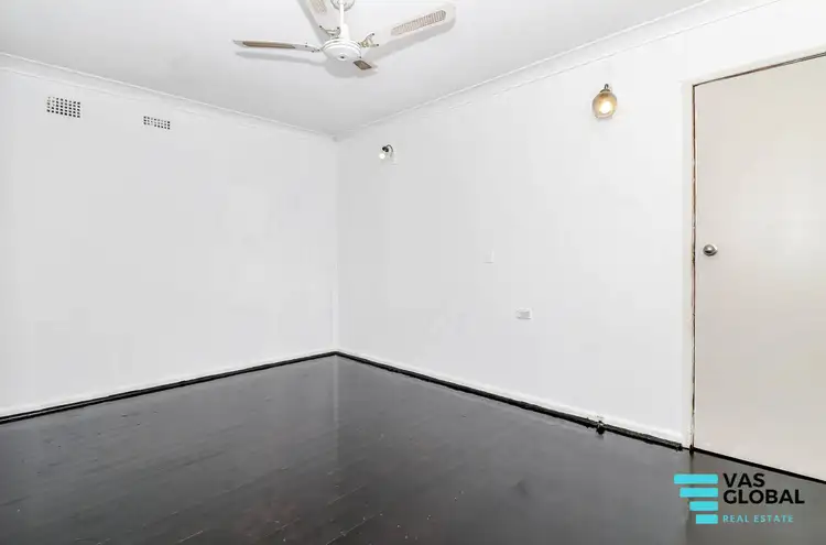 Fourth view of Homely house listing, 30 Mindanao Place, Lethbridge Park NSW 2770