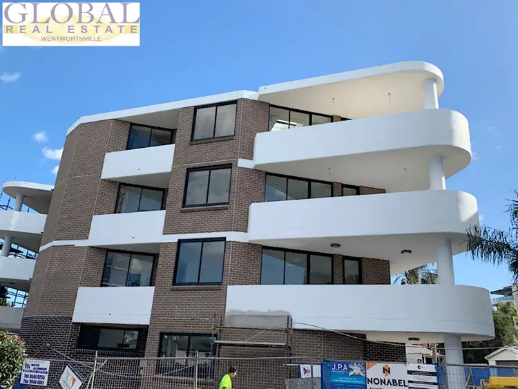 7/2-4 Patricia Street, Mays Hill NSW 2145