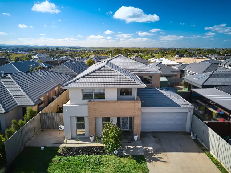 21 Fairbank Way, Maddingley VIC 3340