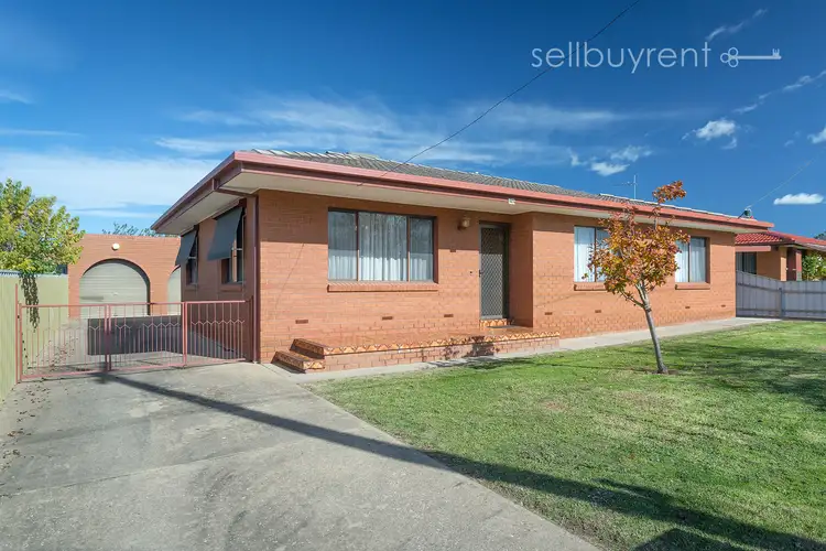 1 JADE COURT, Wodonga VIC 3690