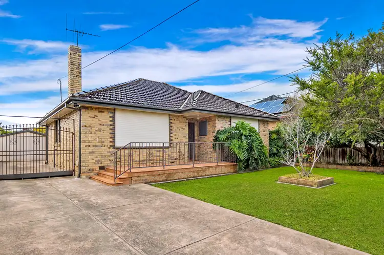 Main view of Homely house listing, 48 Broadhurst Avenue, Reservoir VIC 3073