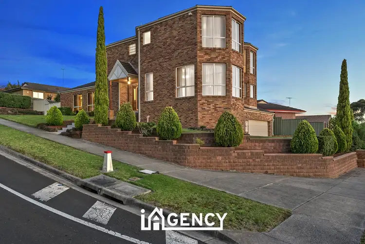 48 Matthew Flinders Avenue, Endeavour Hills VIC 3802