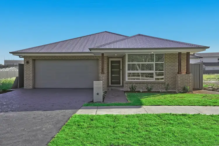 3 Wheat St, Oran Park NSW 2570