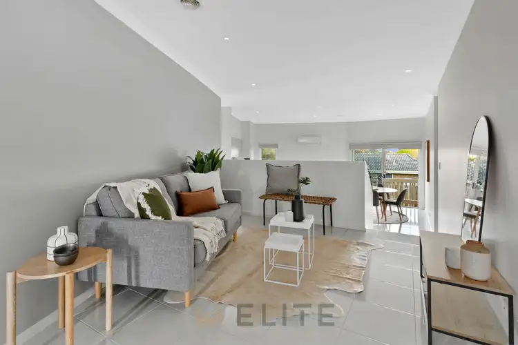 Second view of Homely house listing, 5 Vimini Drive, Narre Warren VIC 3805