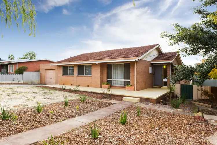 2 GAMAGE WAY, Lockridge WA 6054