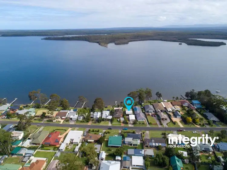 92 Basin View Parade, Basin View NSW 2540