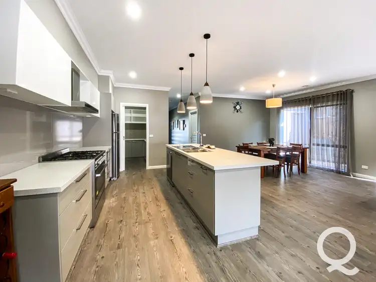 Third view of Homely house listing, 6 Hillgrove Close, Warragul VIC 3820