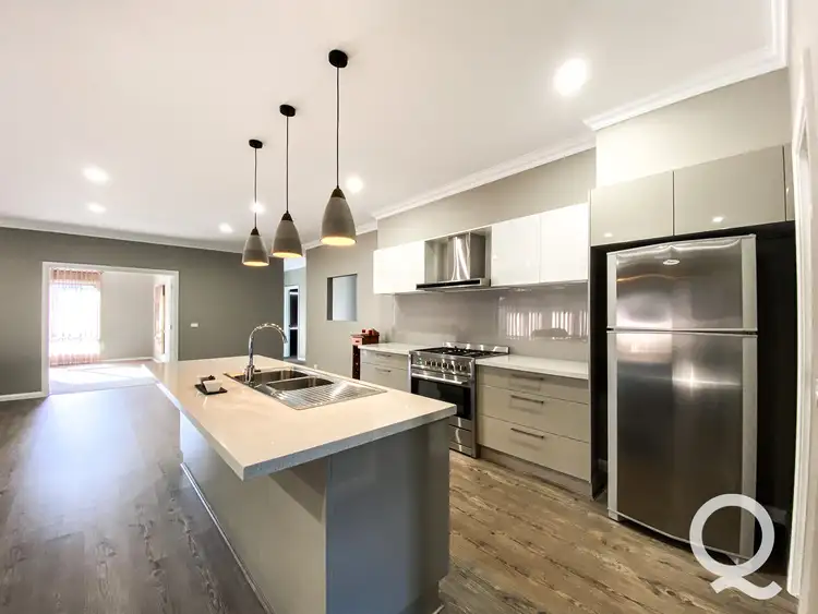Fifth view of Homely house listing, 6 Hillgrove Close, Warragul VIC 3820