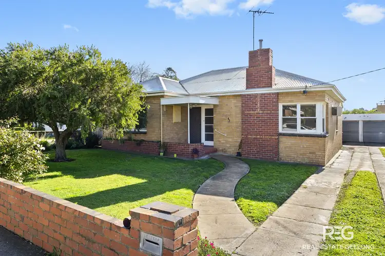 42 UPPER SKENE STREET