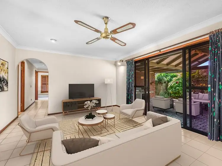 Fifth view of Homely house listing, 2 Chelva Street, Wishart QLD 4122