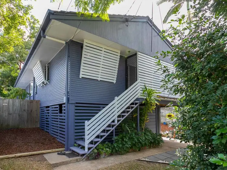 68 Nursery Road, Holland Park West QLD 4121