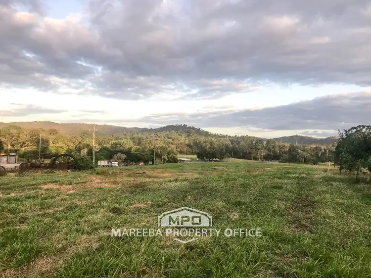 24 Santowski Crescent, Mount Molloy QLD 4871