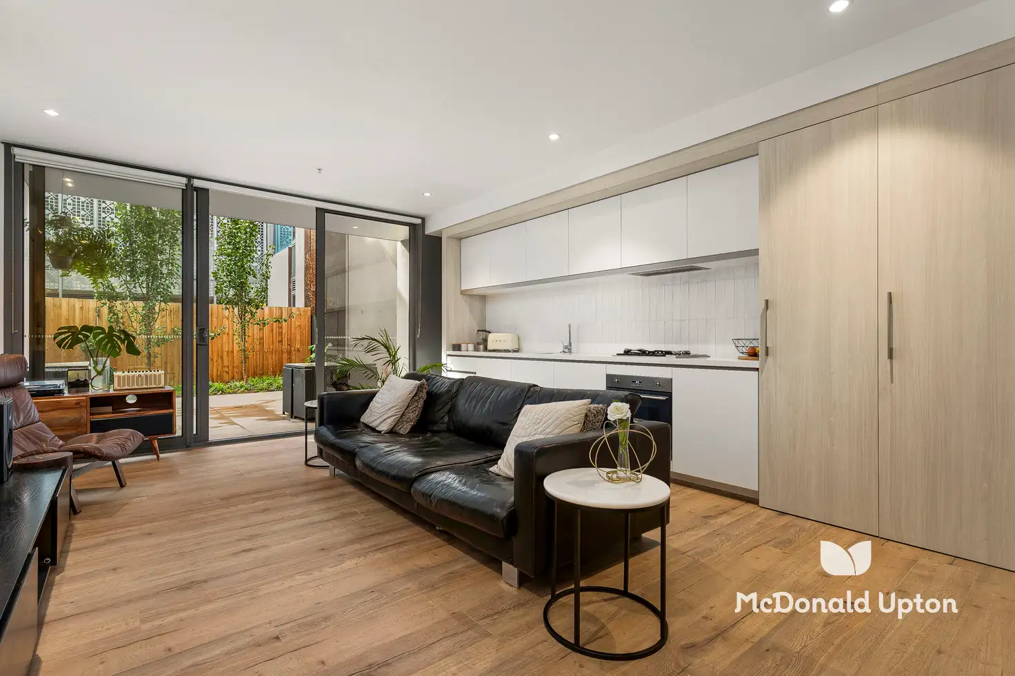 Main view of Homely apartment listing, 3/26 Leonard Crescent, Ascot Vale VIC 3032