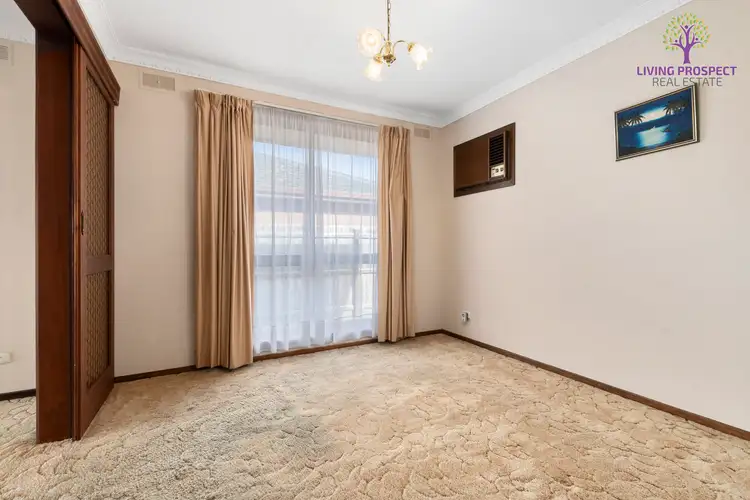 Fourth view of Homely house listing, 27 Strezlecki Grove South, Altona Meadows VIC 3028