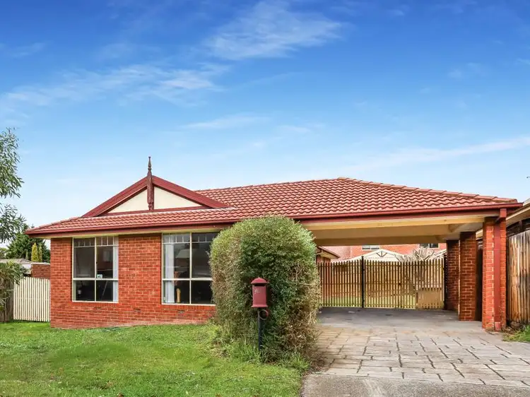 8 Kingfisher Place, South Morang VIC 3752