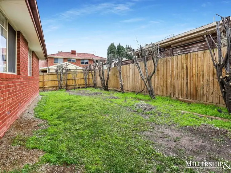 Sixth view of Homely house listing, 8 Kingfisher Place, South Morang VIC 3752