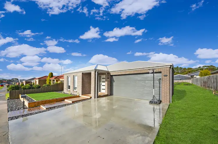 6 Coastal Court, Portland VIC 3305