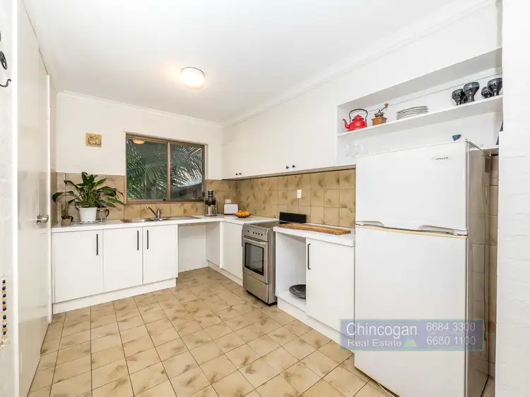 Fifth view of Homely unit listing, 8/4 Durroon Court, Ocean Shores NSW 2483