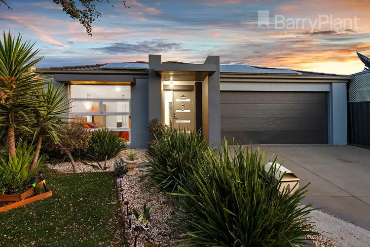 4 Erin Square, Deer Park VIC 3023