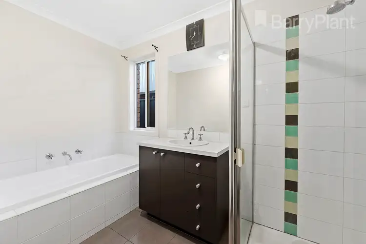 Seventh view of Homely house listing, 4 Erin Square, Deer Park VIC 3023