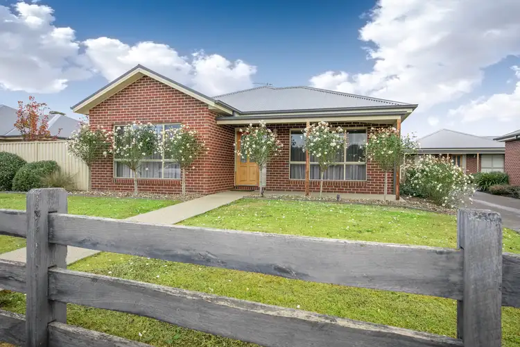 4/1 Stawell Street, Romsey VIC 3434