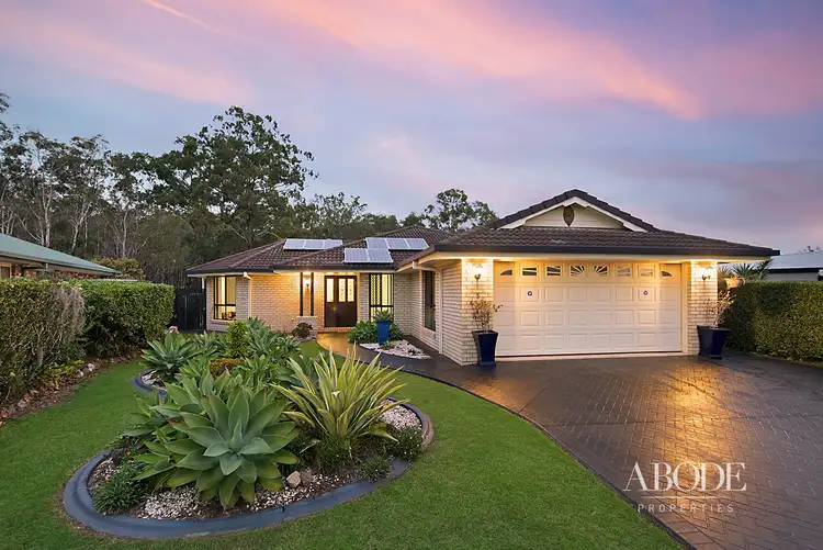 3 Coventry Court, Kippa-ring QLD 4021