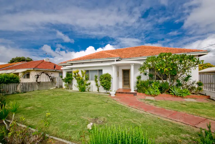 Fifth view of Homely house listing, 32 ROYAL STREET, Tuart Hill WA 6060