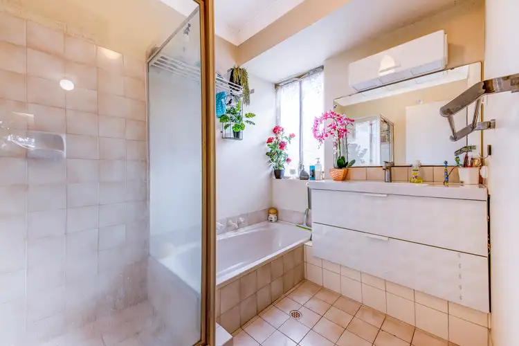 Sixth view of Homely unit listing, 8/104 Waddington Crescent, Koondoola WA 6064