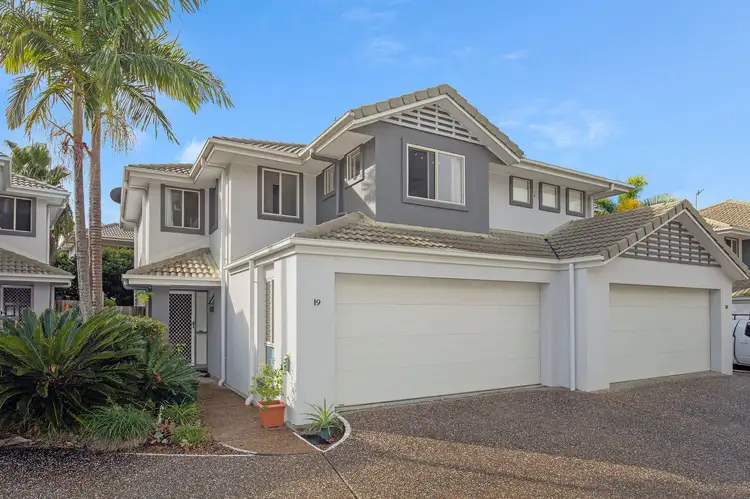 Main view of Homely townhouse listing, 19/1-3 Carnarvon Ct, Oxenford QLD 4210