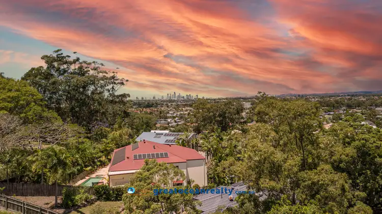 190 Heeb Street, Benowa QLD 4217