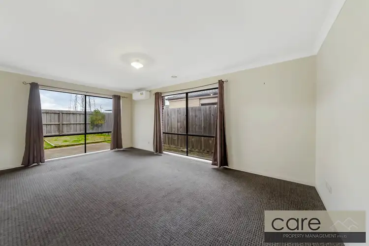 Seventh view of Homely house listing, 15 Sallys Run, Hampton Park VIC 3976