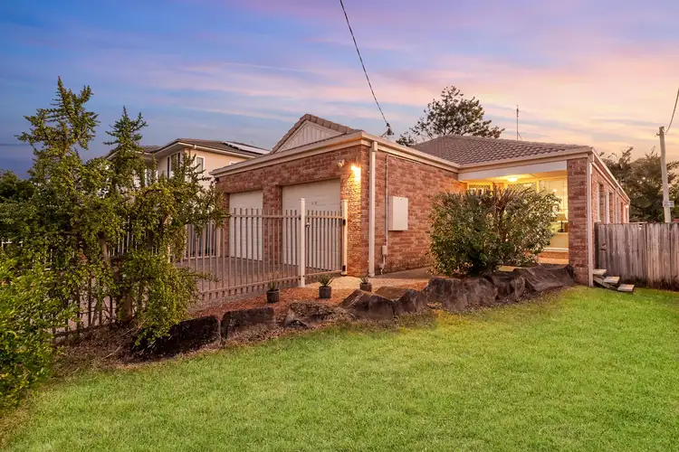 2/32 Huth Street, Labrador QLD 4215