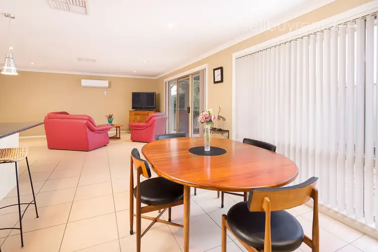 Sixth view of Homely unit listing, 2/118 DE KERILLEAU DRIVE, Wodonga VIC 3690